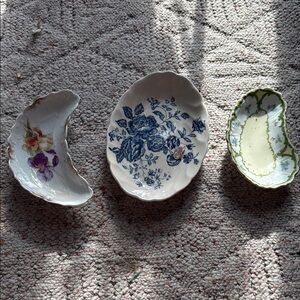 Decorative Floral Porcelain Dish - Blue, Green, and Multicolor Set